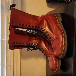 14 hole red Dr. Martens, women's size 8